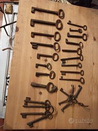 Antiche chiavi epoca 900