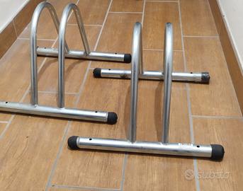 portabici da pavimento 