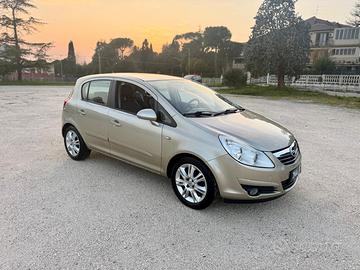 Opel Corsa 1.2 Benzina Metano unipropr. NEOPATENTA