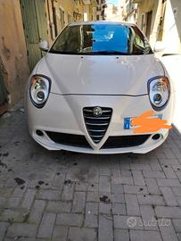  macchina in buone condizione, perfettamente 
