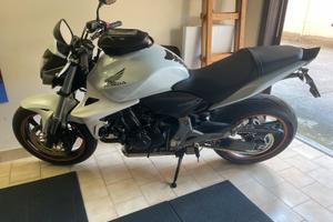 Honda Hornet 2011