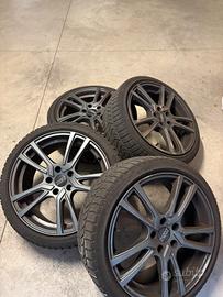 Set gomme invernali cerchiate da 18 -  BMW serie 1