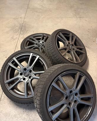 Set gomme invernali cerchiate da 18 -  BMW serie 1
