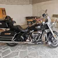 Harley davidson Road King 107 con retromarcia