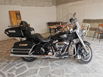 Harley davidson Road King 107 con retromarcia