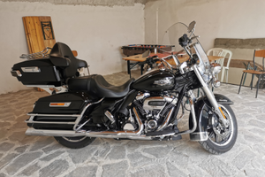 Harley davidson Road King 107 con retromarcia