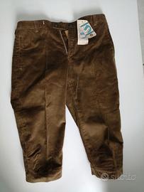 Pantaloni alla zuava