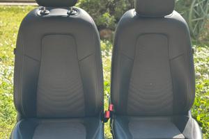 Sedili interni mercedes w177