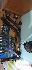 mixer audio + amplificatore + microfoni