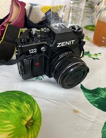 Zenit 122 con obiettivo