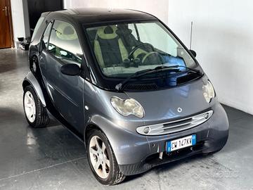 Smart ForTwo 700 coupé pure (45 kW)