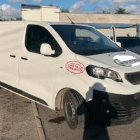 Peugeot Expert con Problemi Al Motore - 2016