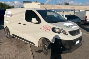 Peugeot Expert con Problemi Al Motore - 2016