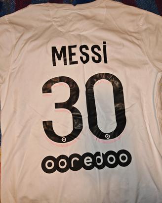 magliette da calcio dettagliate( non originali)