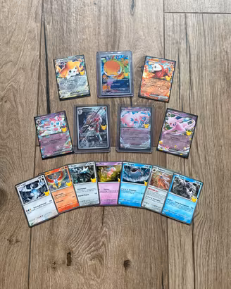 Lotto carte pokemon 30esimo anniversario