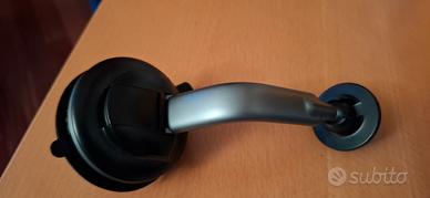 Porta cellulare magnetico per auto