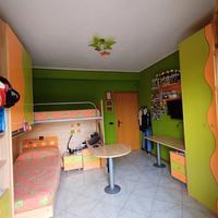 Cameretta con soppalco per 2 bambini/ragazzi