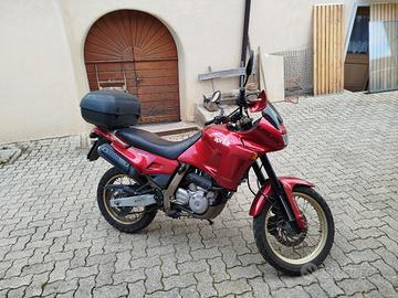 APRILIA PEGASO 650