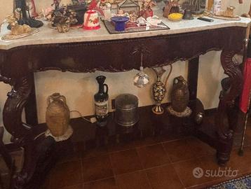 Consolle d’epoca restaurata in legno massello con