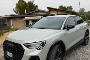 Audi Q3 spb