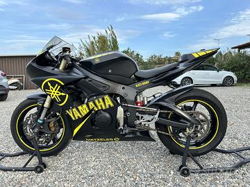 Yamaha r6