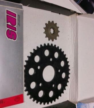 kit catena-corona-pignone aprilia red rose 50