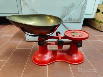 Bilancia Victor England