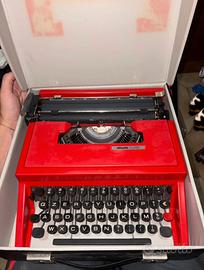 Macchina da scrivere OLIVETTI CLASS