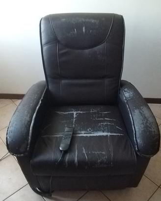 POLTRONA MOTORIZZATA RECLINABILE 