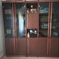 Mobile studio con vetrina