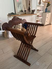 Sedia Savonarola vintage in Legno Intagliato