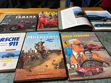 Collezione di libri auto e moto