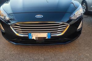 ford Focus ecoblue 1.6 diesel 