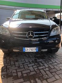 Mercedes ML 350 benzina 2006