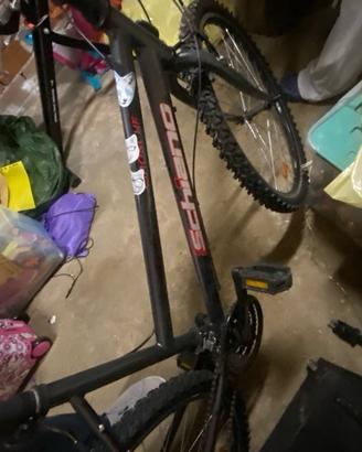 Mountain Bike Schiano 26 nero/rossa