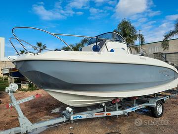 Barca Cayman 585 della Speedy