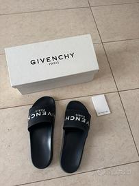 Ciabatte givenchy