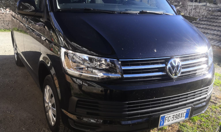 Volkswagen T6 Caravelle 8 posti