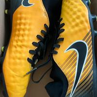 Scarpe calcio NIKE bambino numero 32 -33