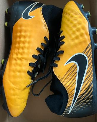 Scarpe calcio NIKE bambino numero 32 -33