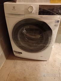 Lavatrice electrolux serie 600 SensiCare 8 kg