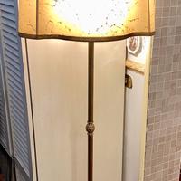 Splendida lampada da terra vintage neoclassica ‘50