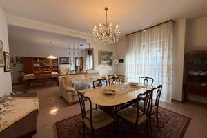 4 LOCALI A SANTERAMO IN COLLE