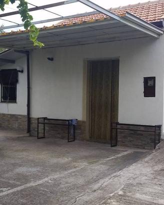 Rustico / Casale di 30 m² con 1 locale a Piedimont
