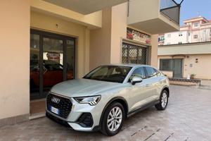 Audi Q3 SPB 35 TDI S tronic Business Plus