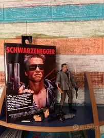 Terminator NECA Reel Toys T-800 1984 completo
