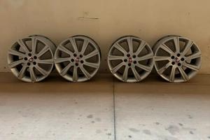 Cerchi 5x108 da 18 pollici Jaguar 