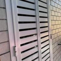 porta in ferro moderno