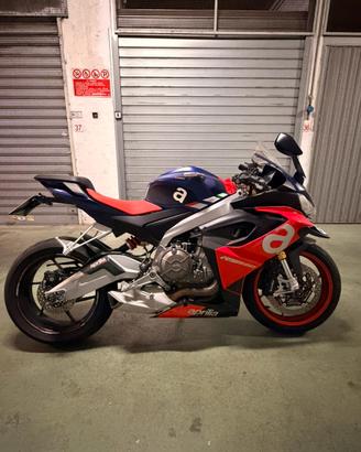 Aprilia rs 660 2021