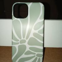 cover in plastica rigida iPhone 13
